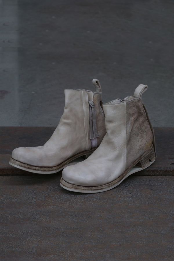 Boris Bidjan Saberi horsehide mid-calf boots German handmade WBOOT2 FMM20011-BAIHE white brown